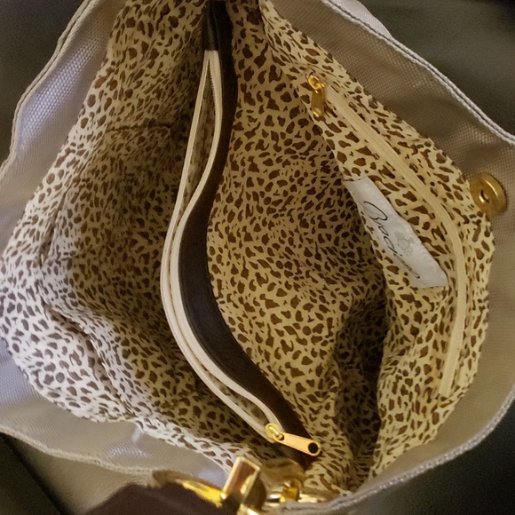 Large Purse - Picture 3 of 3